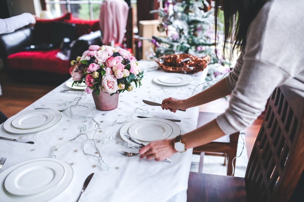 Lækker aftensmad til gæster er et vigtigt emne for mange, der gerne vil imponere deres gæster med en mindeværdig og himmelsk kulinarisk oplevelse